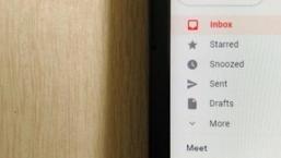 Cum ștergi toate e-mailurile de pe Gmail pe desktop?